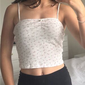 Altar’d state white flower tank top